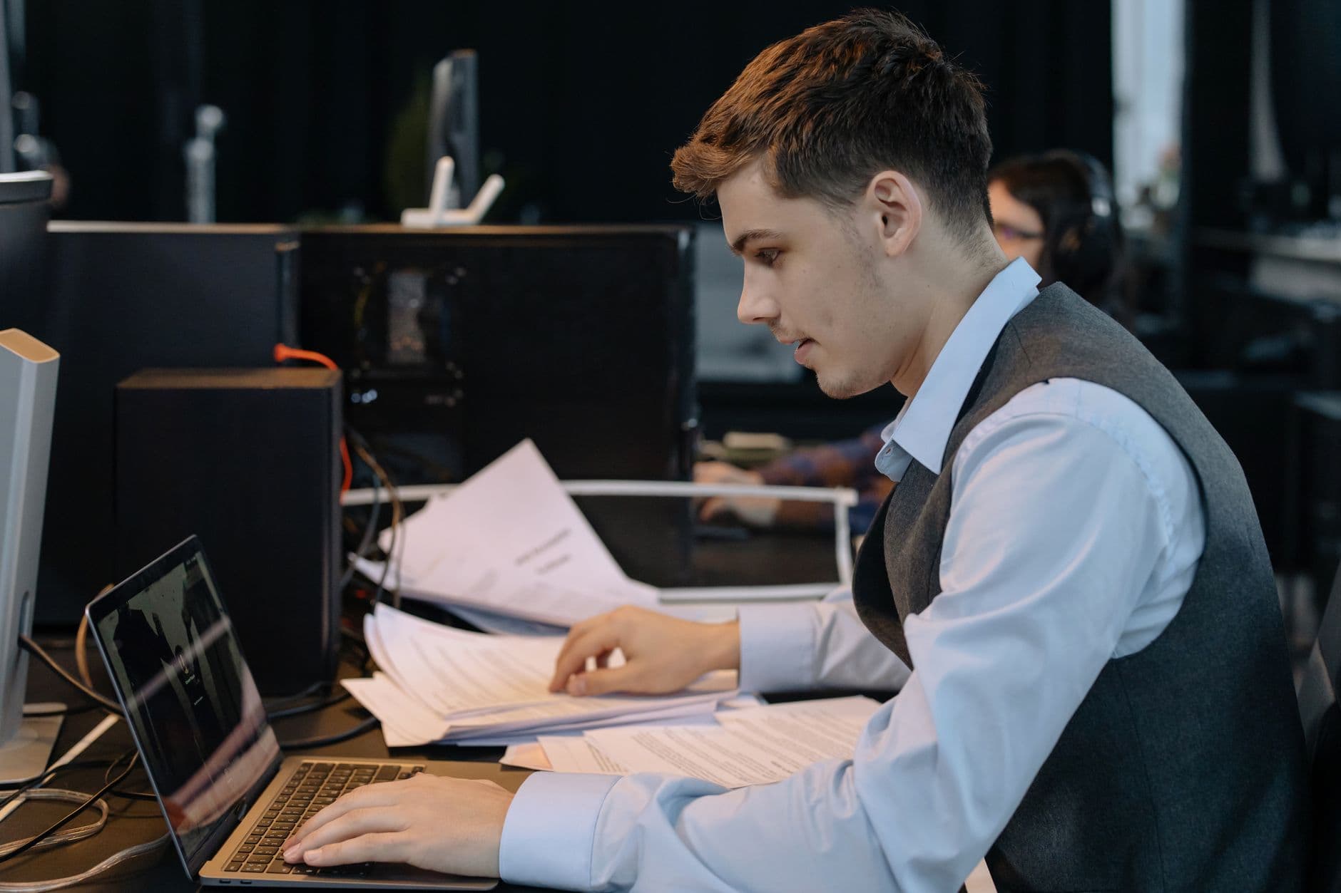 AI’s Impact on Early-Career Talent Pipeline